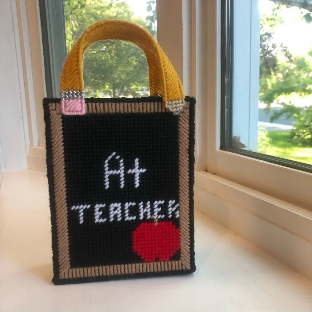 Teacher gift bag for back to school